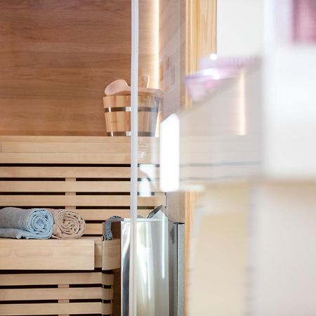 De President Suite, Demani President Suites Szitía Kültér fotó