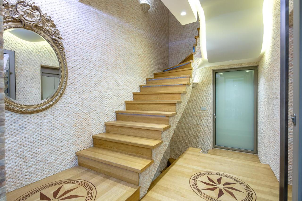 De President Suite, Demani President Suites Szitía Kültér fotó