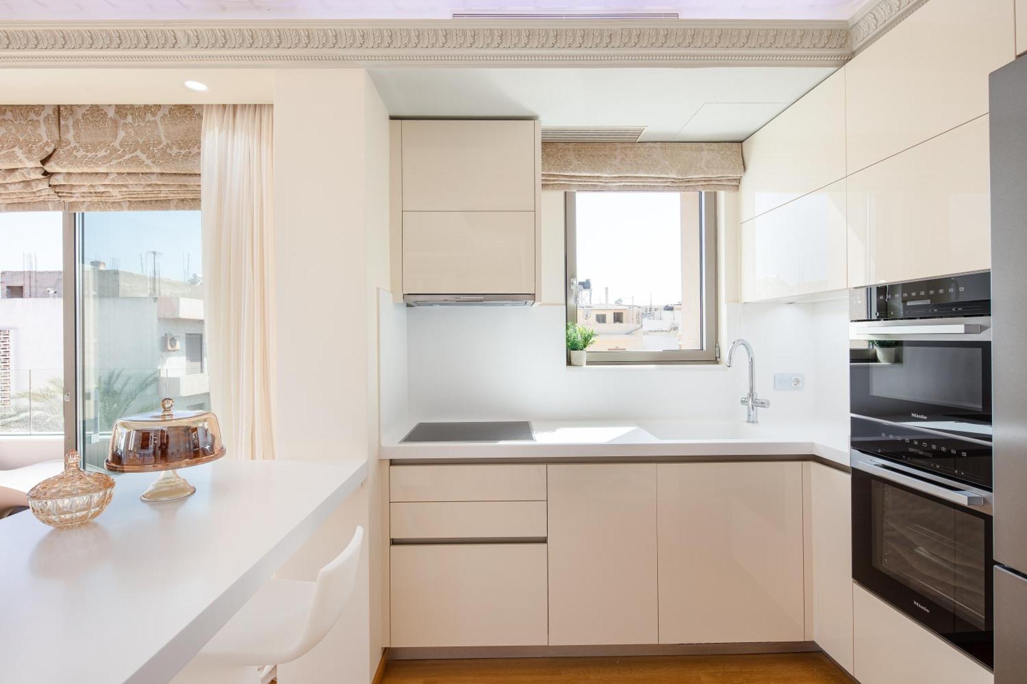 De President Suite, Demani President Suites Szitía Kültér fotó