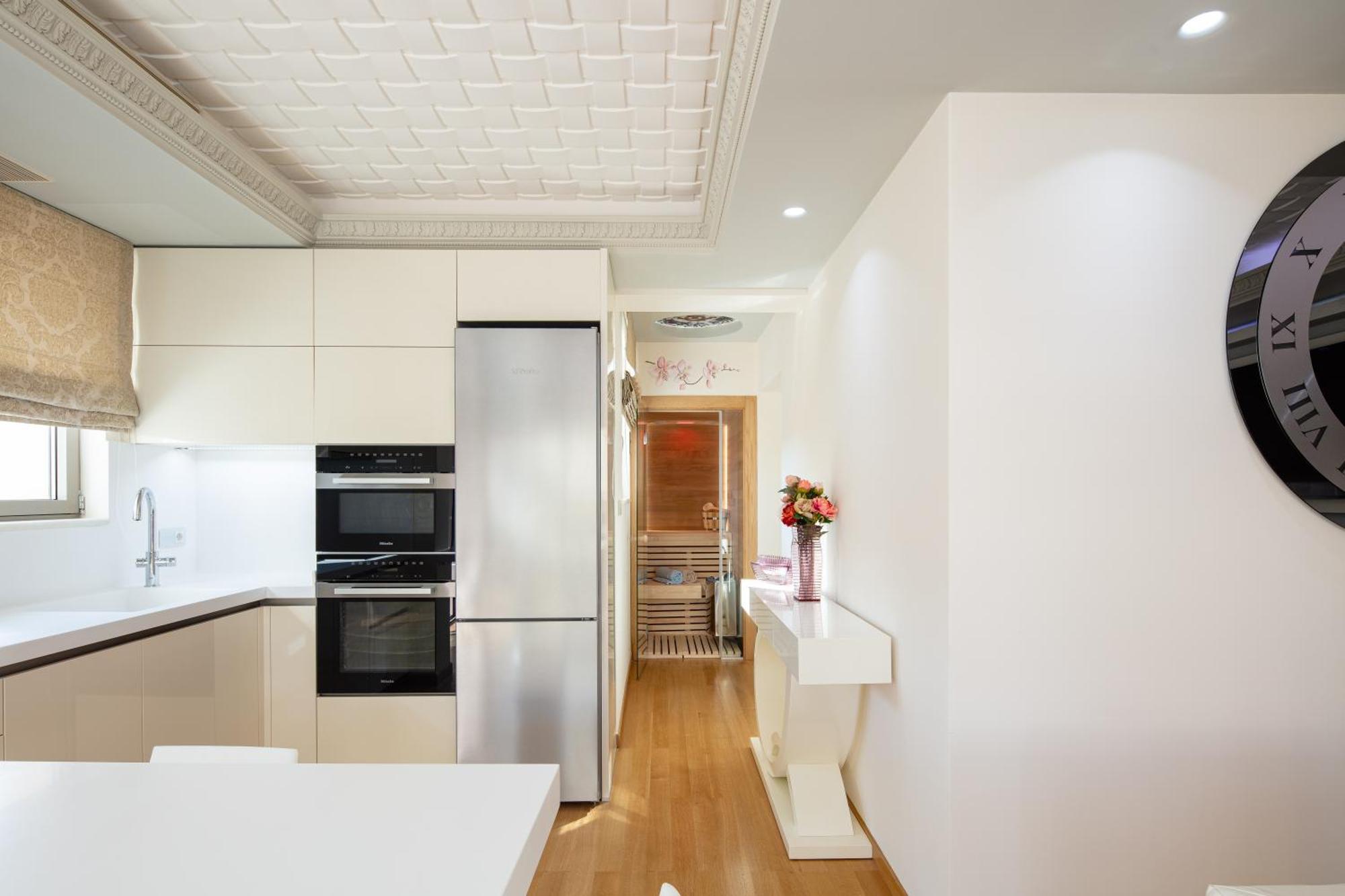De President Suite, Demani President Suites Szitía Kültér fotó